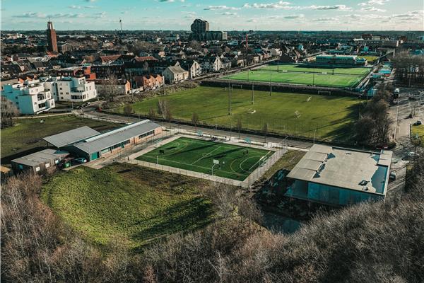 Renovatie kunstgras multisportveld Alverbergstraat - Sportinfrabouw NV